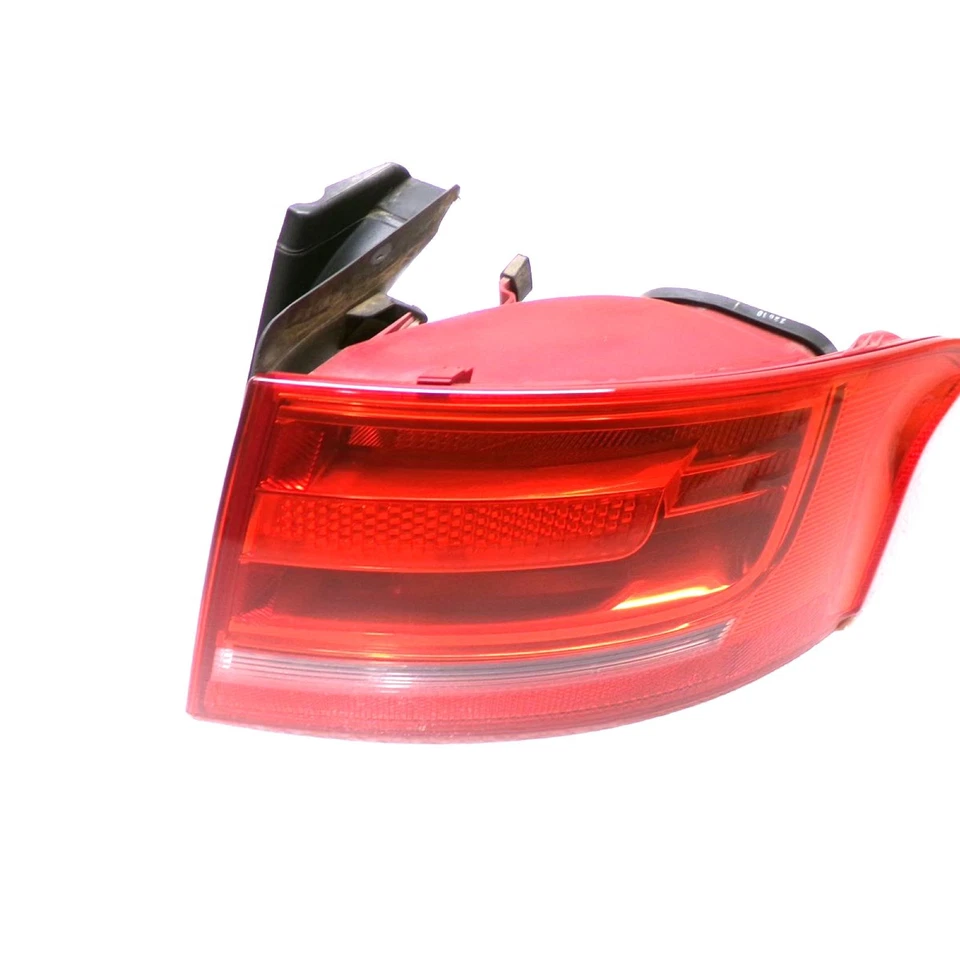 09-12 Conjunto de lámpara de luz trasera exterior derecha Audi A4 S4 Quattro 8K5945096E OEM Foto 2 de 4