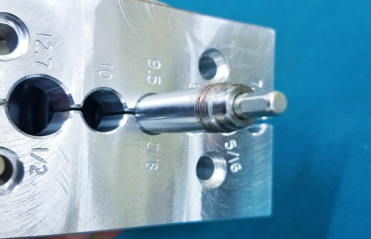 803-00-805 Fox CTD Shaft Clamp/Vise block 7.4,8,9,10,1/2
