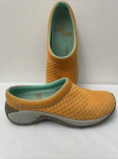 Merrell  J57378 Women’s Slip On Clog Size 7 Orange