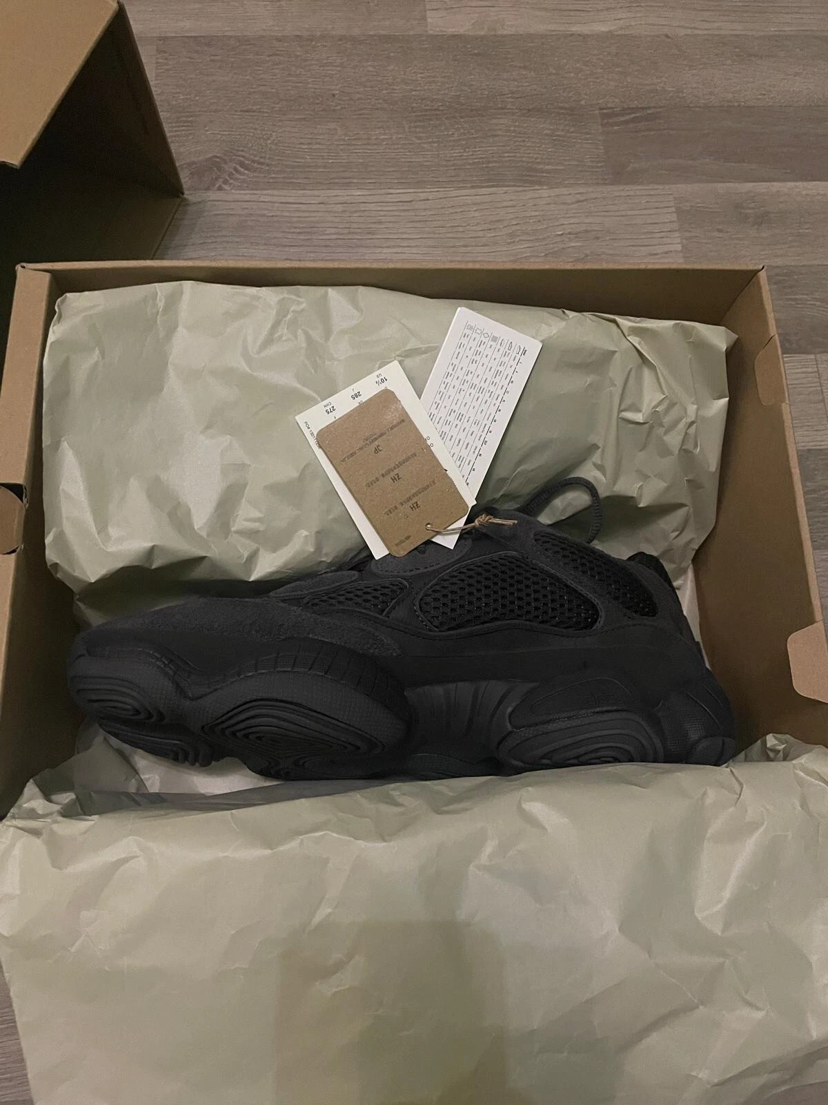 Adidas Yeezy 500 Utility Black EU 44 2 3 Nuovo Mai indossato