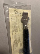 Pampered Chef Lemon Zester / Scorer #1133 NEW in sealed plastic