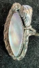 Vintage Womans Sterling Silver w/ flower leaf 1 Shell Pink Mother of Pearl Sz 6