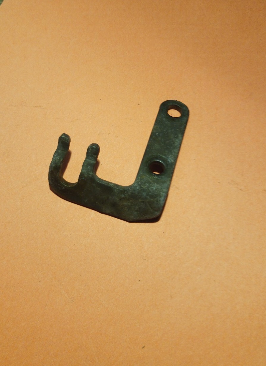 9600 Civic EX D16y8 Fuel Cable Throttle Cable Bracket HX D16y5 EK Ej8