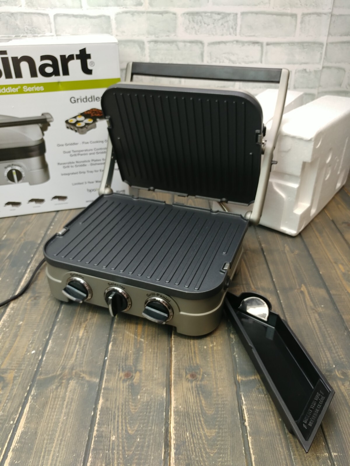 Cuisinart GR4NP1 Griddler 13.5" 5 in 1 Brushed Stainless Steel GREAT