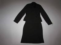 Tahari Women's Skirt Jacket Suit Size 10 Forest Green 100% Polyester $200 on sale Tahari Women's Skirt Jacket Suit Size 10 Forest Green 100% Polyester $200 on sale
