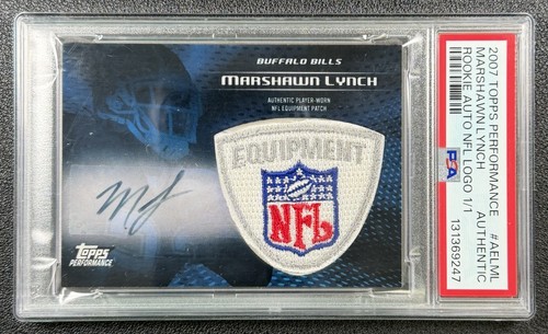 MARSHAWN LYNCH PSA AUTH 2007 TOPPS PERFORMANCE ROOKIE NFL LOGO PATCH AUTO 1/1
