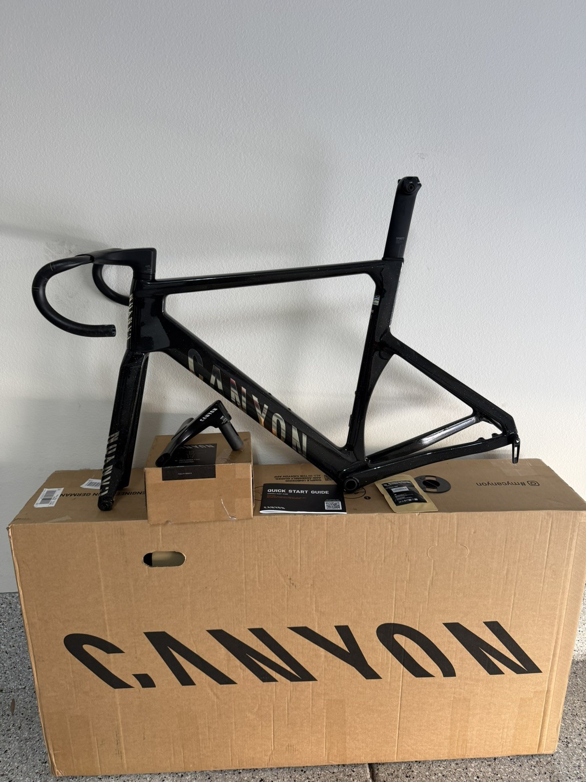 2025 Canyon Aeroad Frameset CFR size L