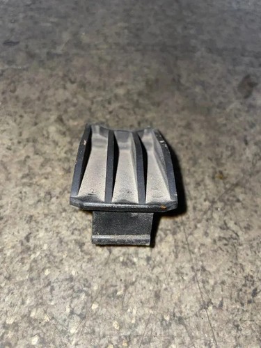 BMW 5 Touring E39 Kühlerhalter 2247896 3.00 Diesel 1999 33757539