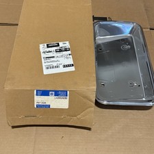 Nos Oem Gm 78-87 El Camino Caballero Chrome Rear License Plate Tailgate Pocket Nos Oem Gm 78-87 El Camino Caballero Chrome Rear License Plate Tailgate Pocket