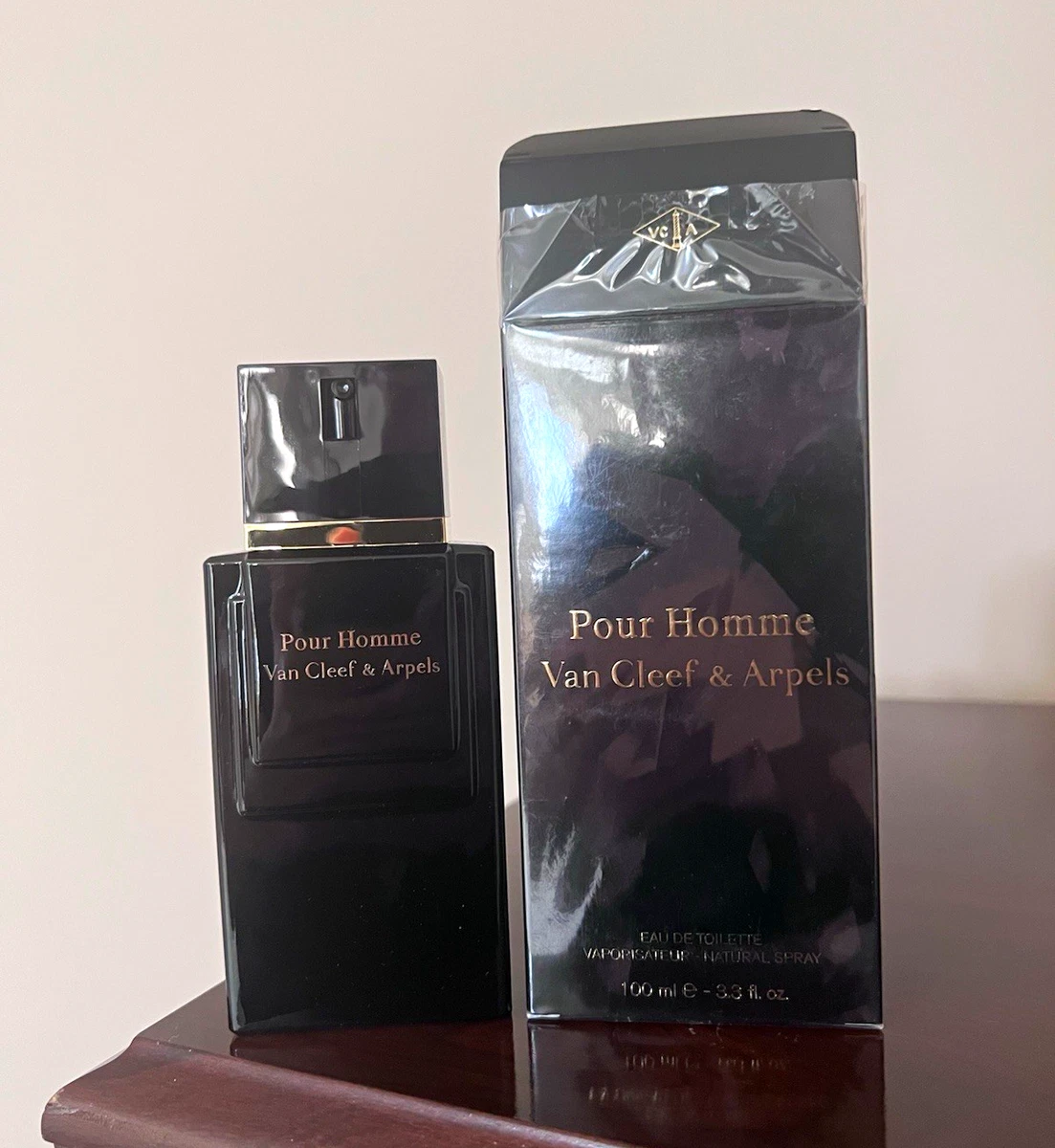 Preços baixos em Van Cleef & Arpels Pour Homme Eau de Toilette