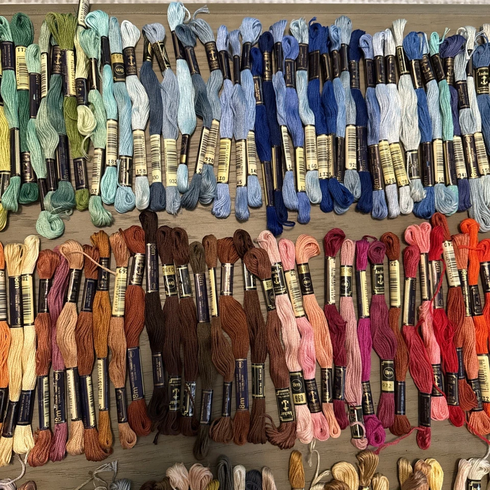 300 Vintage Anchor Mouline Embroidery Skeins Floss Thread Cotton - Image 4 of 4