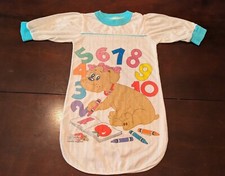 Vintage 1980s Girls Size 2T Nightgown Pound Puppies Night Shirt