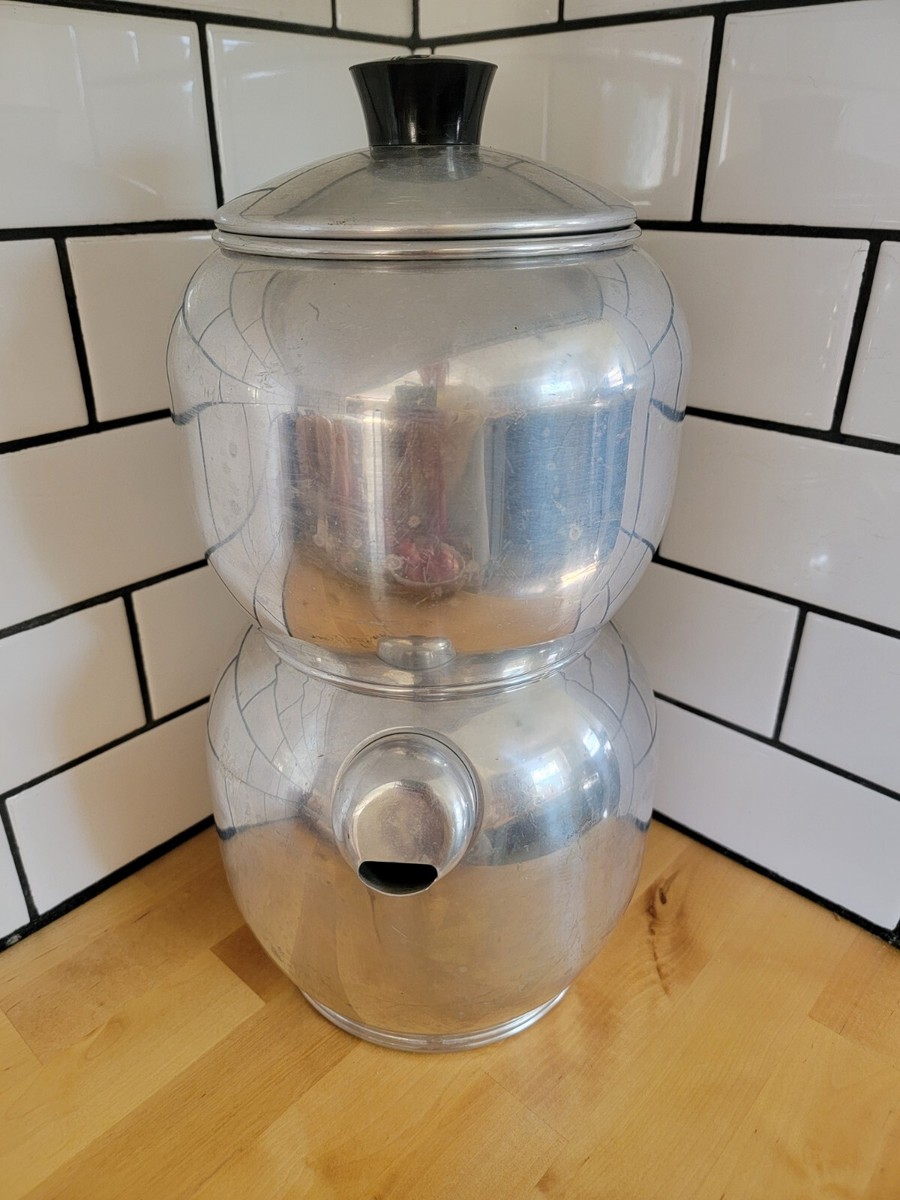 VINTAGE WEST BEND Aluminum Kwik-Drip 15cup Stove Top Percolator