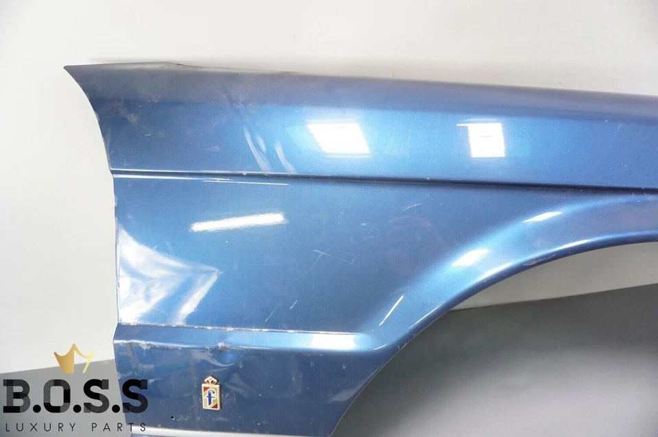 Guardabarros delantero derecho derecho Cadillac Allante 87-93 azul OEM Foto 3 de 4