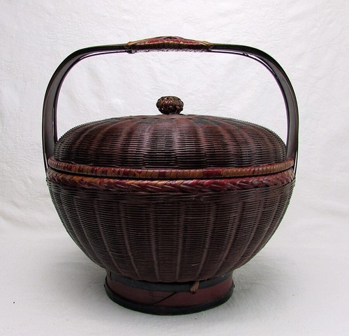 Antigua cesta de boda china tejida mimbre ratán mango redondo con tapa vintage - Imagen 5 de 10