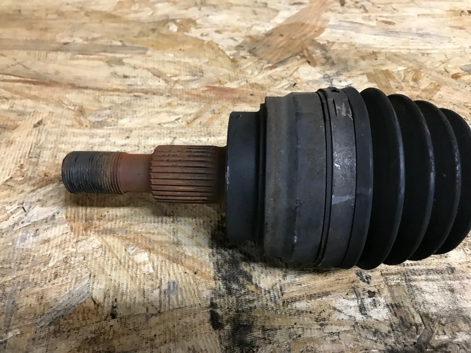 MERCEDES BENZ ML63 AMG X164 OEM 07-11 EJE TRASERO IZQUIERDO O DERECHO MEDIO EJE CV Foto 2 de 3