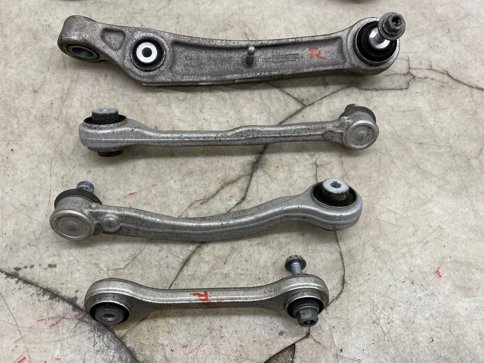 2015-2020 BENTLEY BENTAYGA LH FRONT LEFT UPPER & LOWER CONTROL ARM SET x5 *109K*