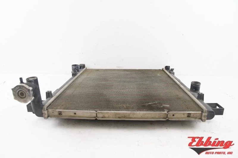 Radiator Assembly 3.7L or 4.0L ID: 68003973AB Fits 2007-2011 Dodge Nitro 694498 - Image 4 of 4