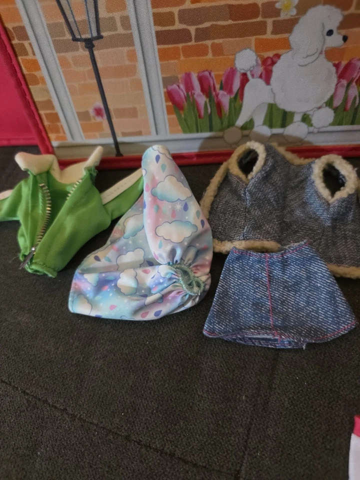 Lote de roupas #10 da boneca Barbie Stacie Skipper Mattel - Imagem 2 de 4