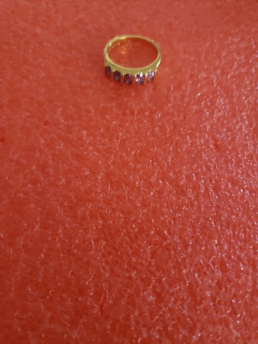 AVON Gold Tone With Cute Purple Stone Nice Ring Size 5 - Picture 3 of 7