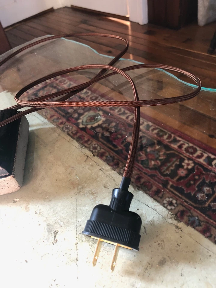 Steampunk Edison Lamp, Antique Iron Lamp, Unique Table Paper Weight Desk Lamp - Image 3 of 4