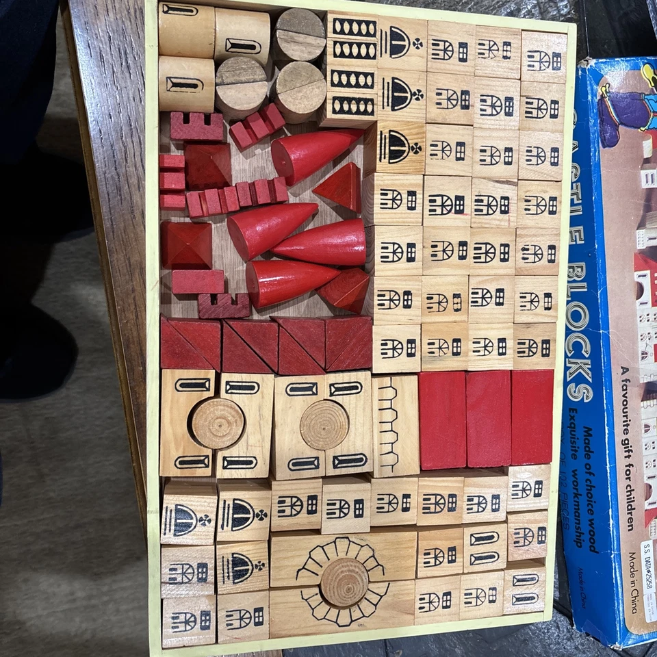 Vintage CastleBlocks 102 Piece Wooden Building Block Set In Wood Box 98 PCs - Image 4 of 4