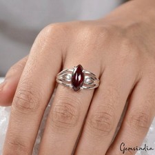 925 Sterling Silver Ring Marquise Cut Natural Red Garnet 3.48Grm Ring Size 6.5U