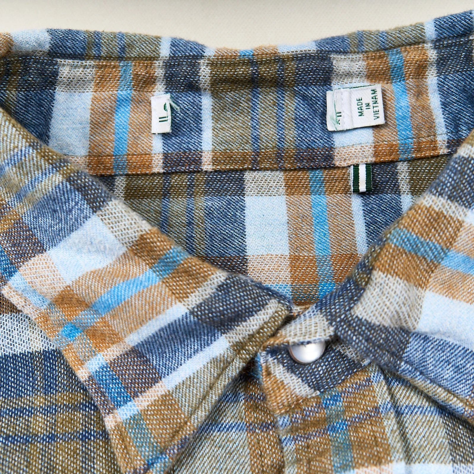 Criquet Shirt Mens Large Plaid Flannel Pearl Snap Western Long Sleeve Casual - product detail image 4