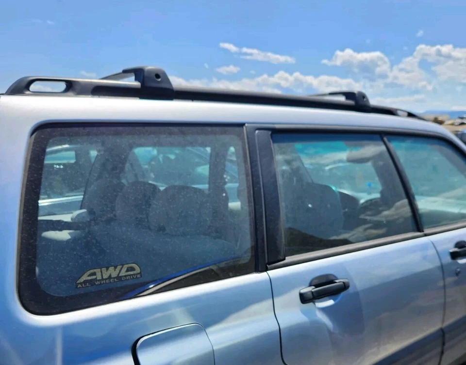 Juego de rieles de techo Subaru Forester 1998-2002 OEM L&R con barras de techo cruzadas (2) Foto 4 de 4