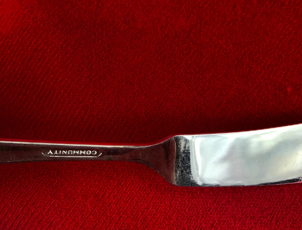 Faca de manteiga Community CORONATION Master 6 7/8" talheres para servir placa de prata - Imagem 4 de 4