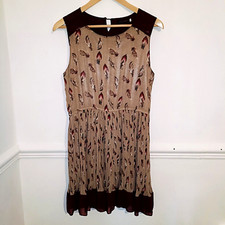 Tenki Womens Dress Burgundy Brown Size UK 10 Feather Print Pleated Sleeveless