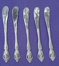 5-Oneida Community BRAHMS Glossy Stainless FLAT HANDLE BUTTER SPREADER 6 3/8"