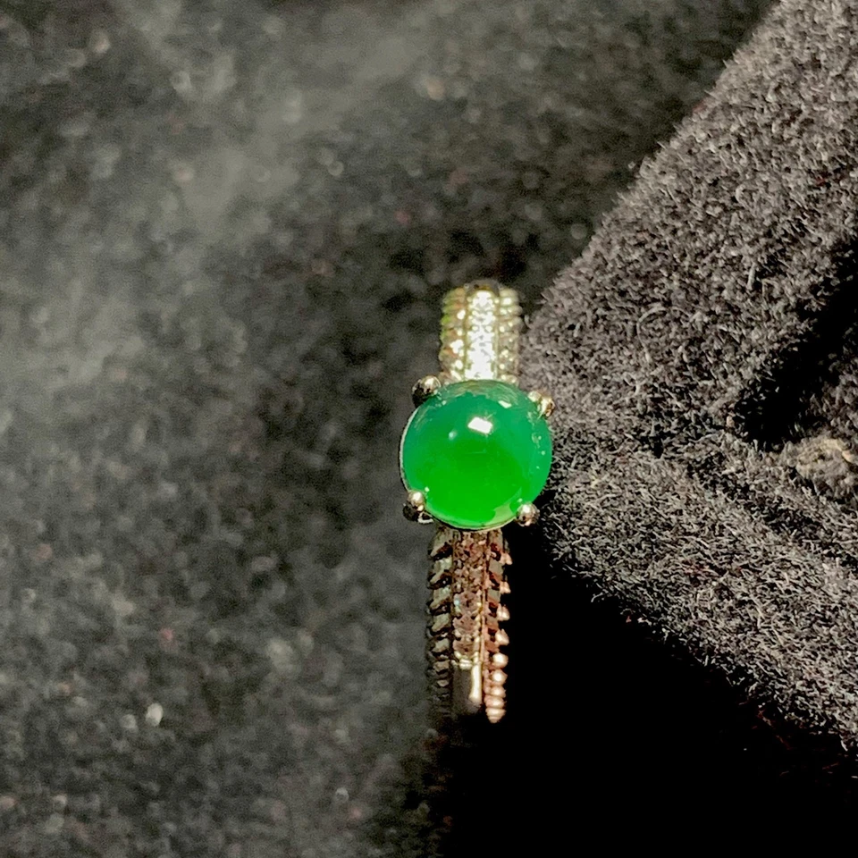 Guatemala Imperial Green Jadeite Ring Certified A-Grade Natural Gemstone - Image 4 of 4