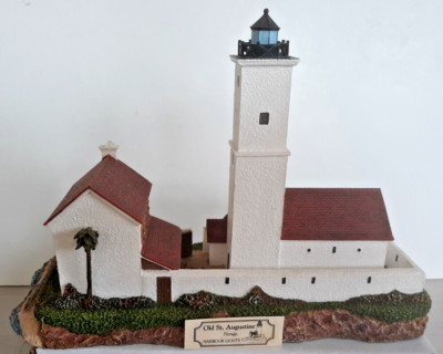 2002 Old St. Augustine Florida lighthouse # 1784/4000 Harbour Lights # 275...COA