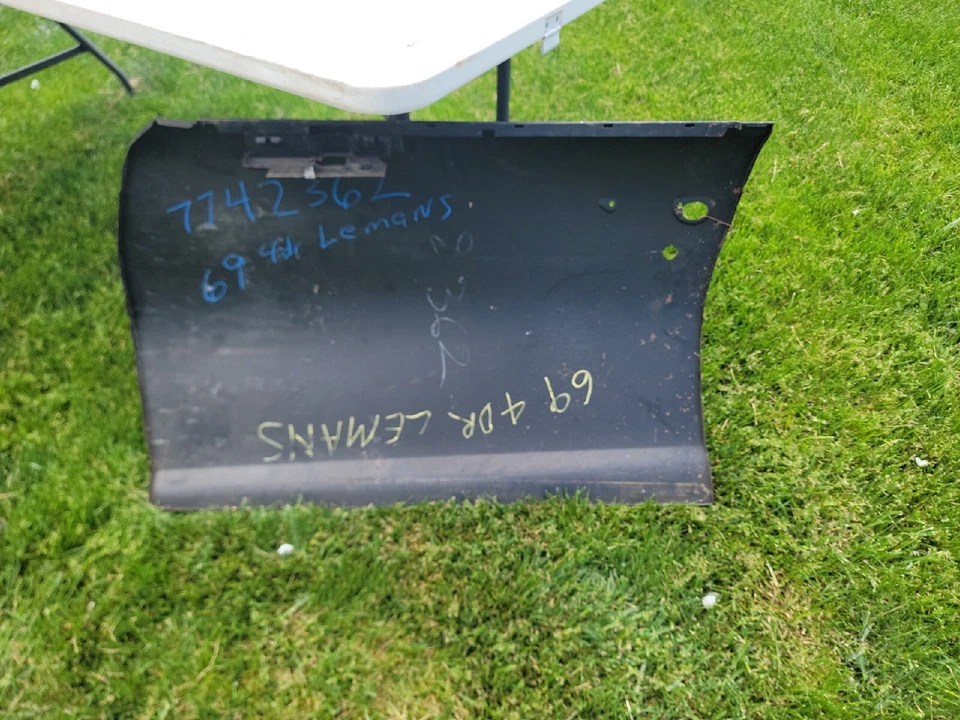 Nuevo de Lote Antiguo Pontiac Lemans Tempest 1969 4 puertas lado del pasajero revestimiento de puerta delantera Foto 4 de 4