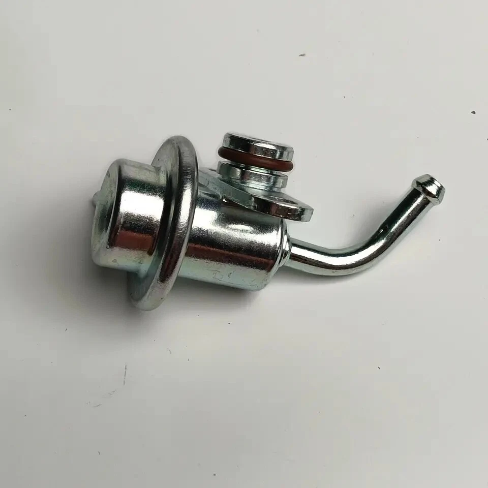 Regulador de presión de combustible MD311979 para Mitsubishi Mirage 1996-2002 CJ2A Foto 4 de 4