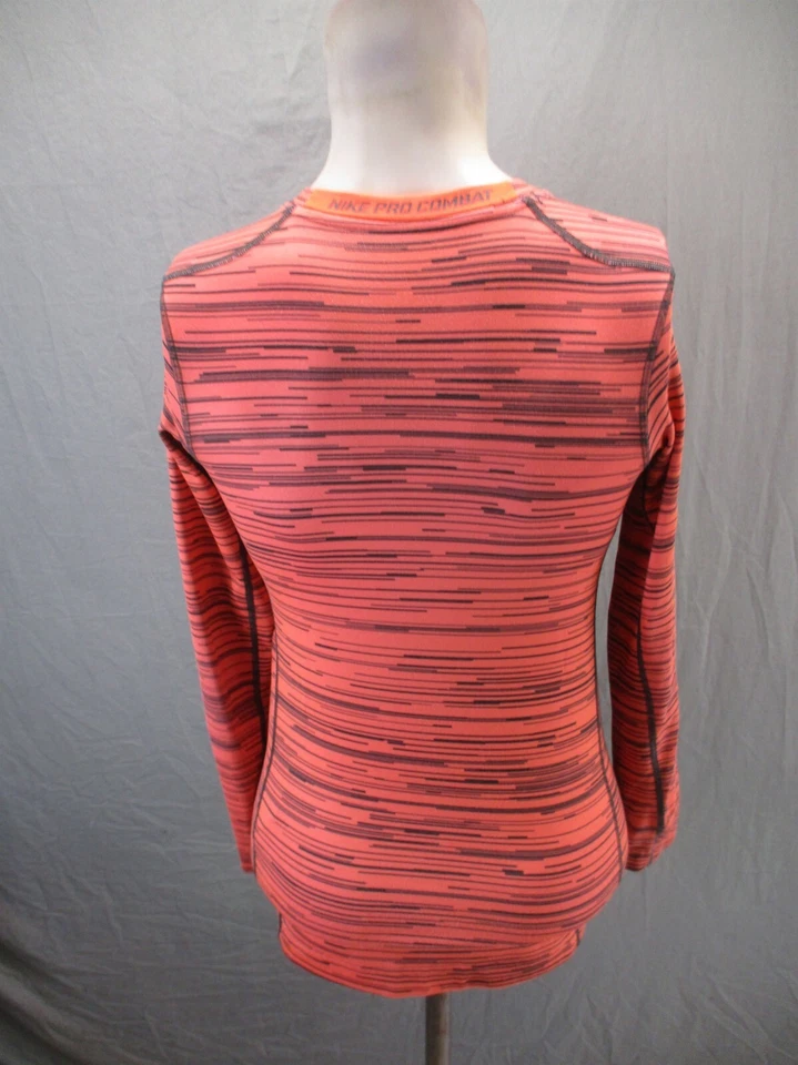 Camiseta térmica NIKE PRO COMBAT HYPERWARM talla L para mujer cuello redondo manga larga 959 Foto 4 de 4