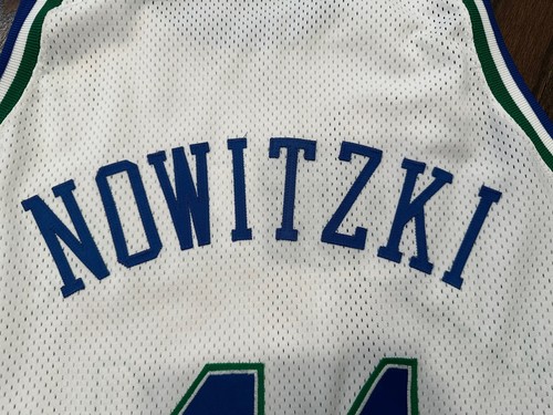DIRK NOWITZKI DALLAS MAVERICKS VINTAGE CHAMPION PRO CUT TRIKOT 48 HOF - Bild 9 von 14