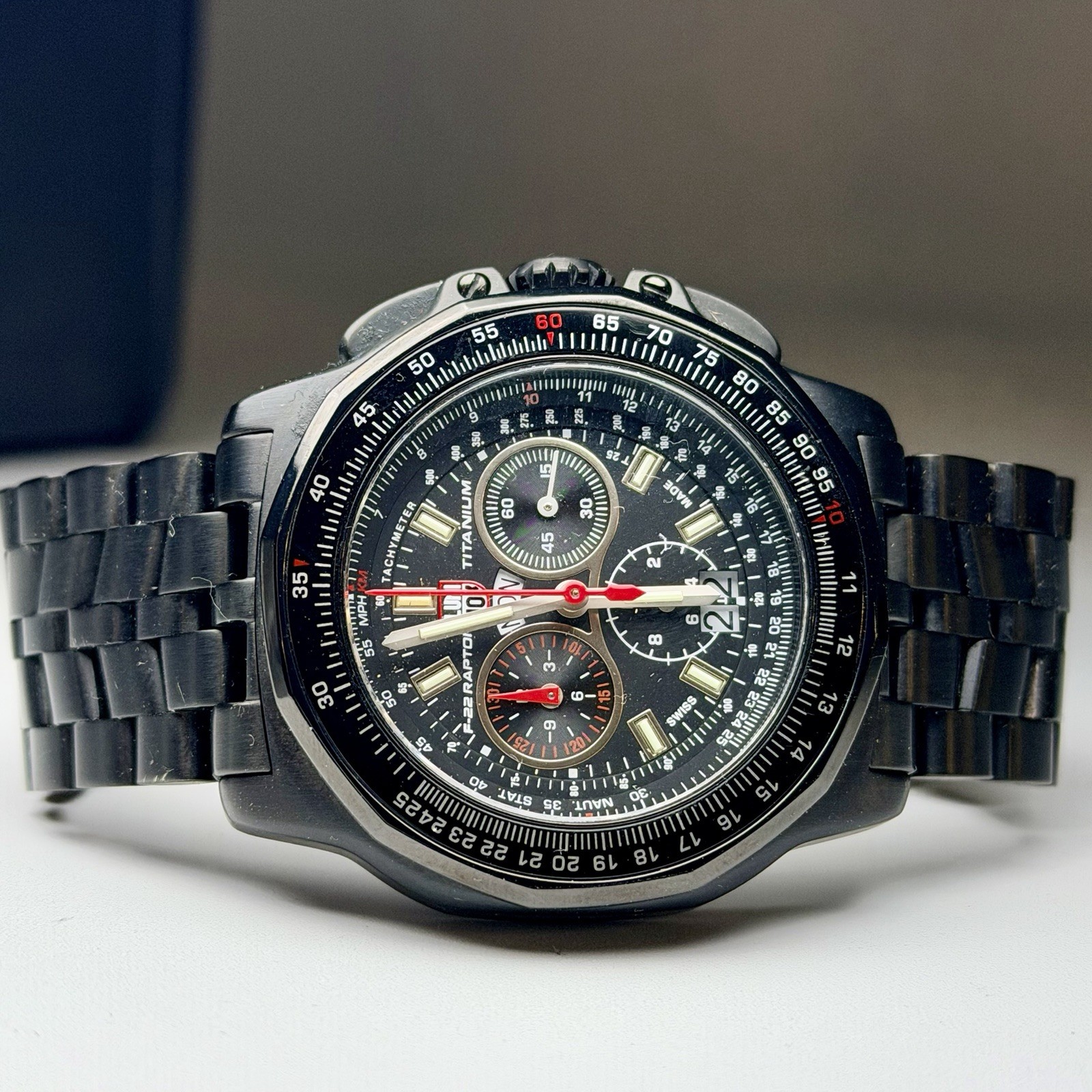Swiss Made Luminox F22 Raptor 44mm All Titanium 9270 Series Pilot Watch XA.9272