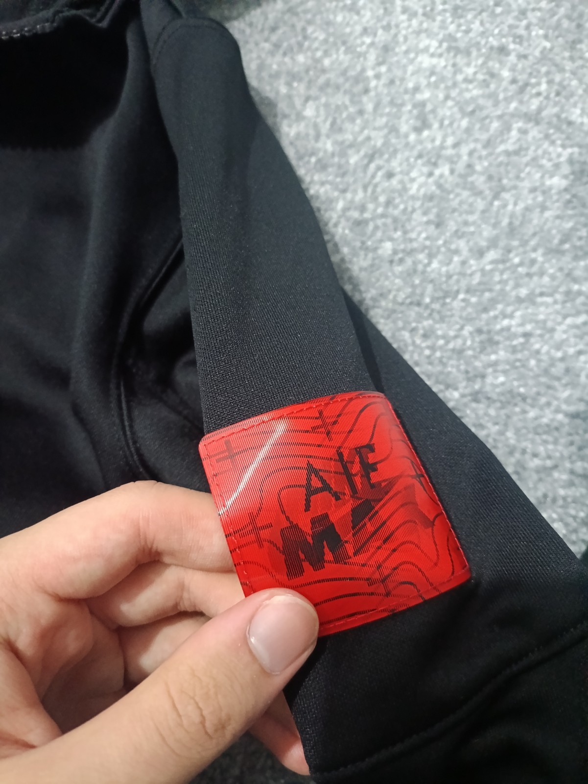 Black Red Nike Air Max Holographic Tracksuit S Rare image 8