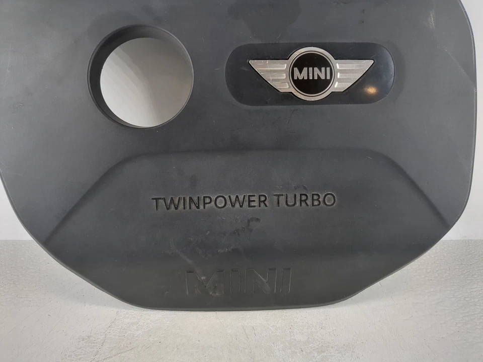 Mini Cooper Clubman 2017 cubierta de motor negra NHRBK Foto 3 de 4