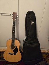Martin Smith W-100-N-PK Acoustic Guitar 6-String, With Very Good Condition Case