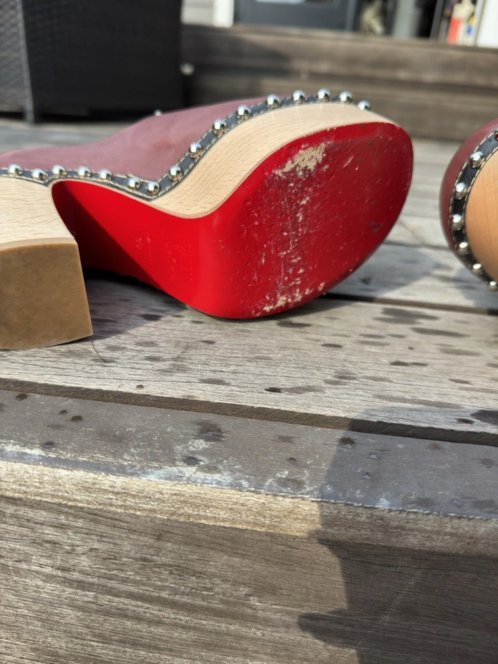 Zuecos Christian Louboutin, Mules Talla 39  Foto 4 de 4