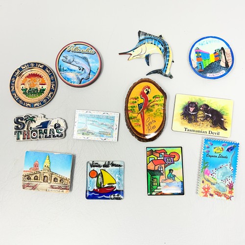 Mixed Travel Souvenir Magnets Lot of 12 Alaska Peru Costa Rica Argentina Island