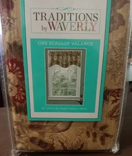 WAVERLY Navarra Antique Scallop Valance Rod Pocket Window Curtain Floral 52”x16”