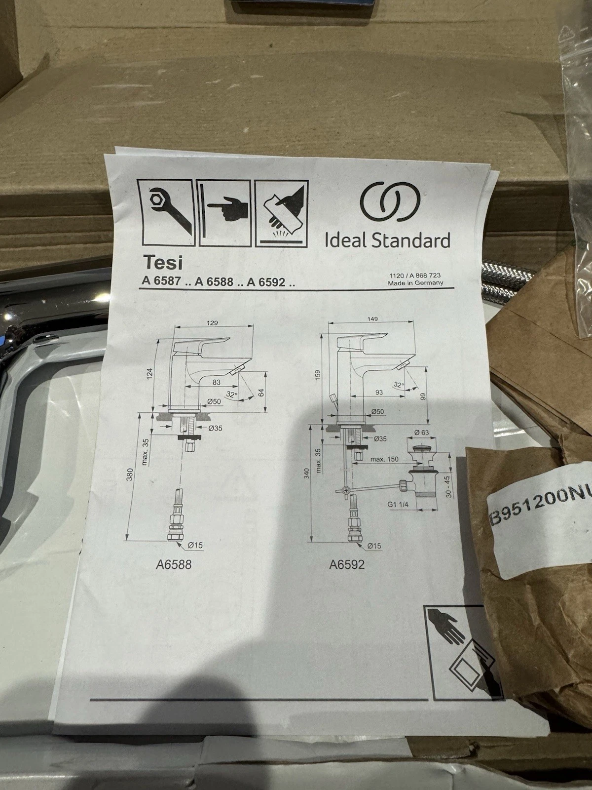 Ideal Tesi Standard Basin Mixer Chrome Tap A6592AA New Box Slightly Damaged 3