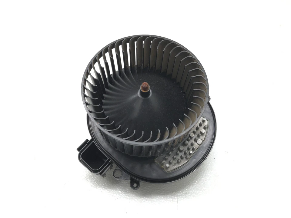 BMW 440I F36 2017-2020 motor ventilador calefacción aire acondicionado delantero fabricante de equipos originales. Foto 2 de 4