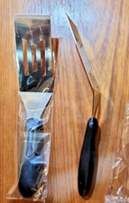 PAMPERED CHEF - MINI SERVING SPATULA #2622