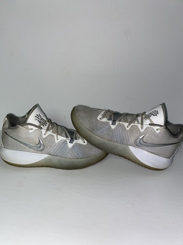 kyrie flytrap white metallic silver
