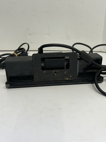 Microsoft Xbox One Kinnect Black Sensor Bar Model 1520 Power 2 Wired Controllers - Picture 12 of 14